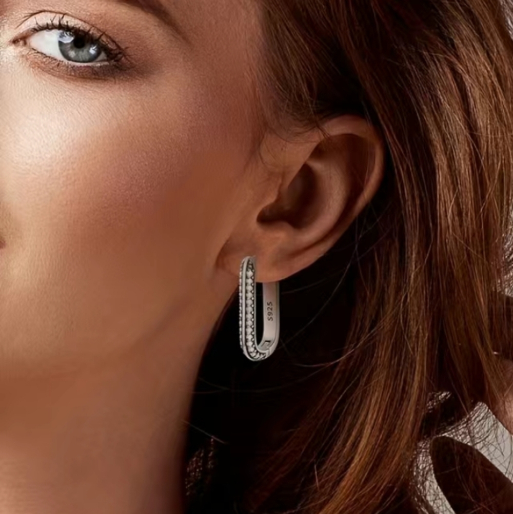 925 Sterling Silver U Shaped Hoop Earrings Embellished with Sparkling Zi…